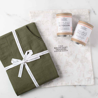 Olive Chef Apron + Tellicherry Pepper & Icelandic Salt Gift Set - The  Reluctant Trading Experiment